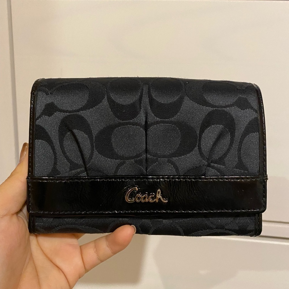 Coach Bi-Fold Logo Wallet